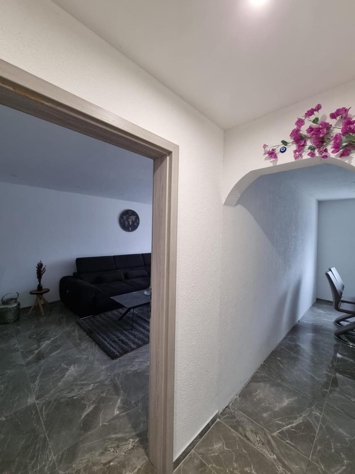Apartment Sasu Friedrichshafen Exterior photo