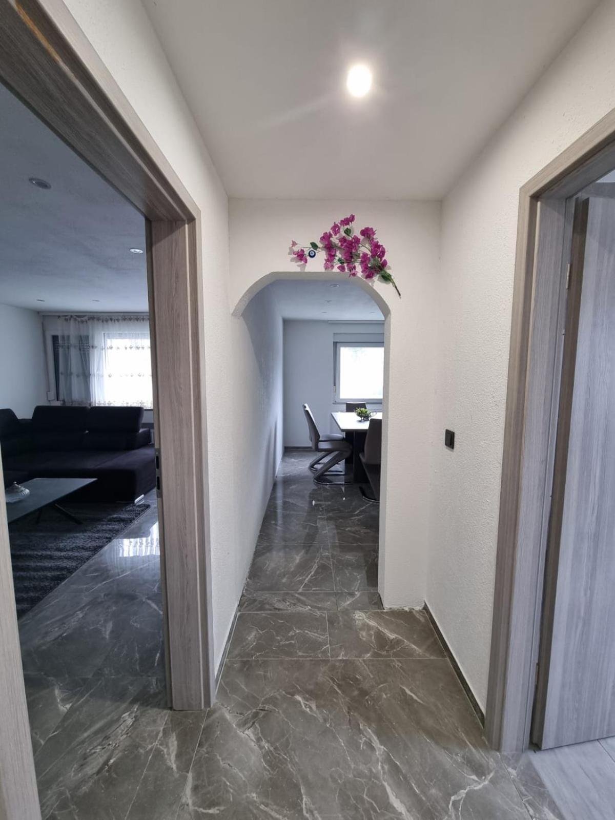 Apartment Sasu Friedrichshafen Exterior photo